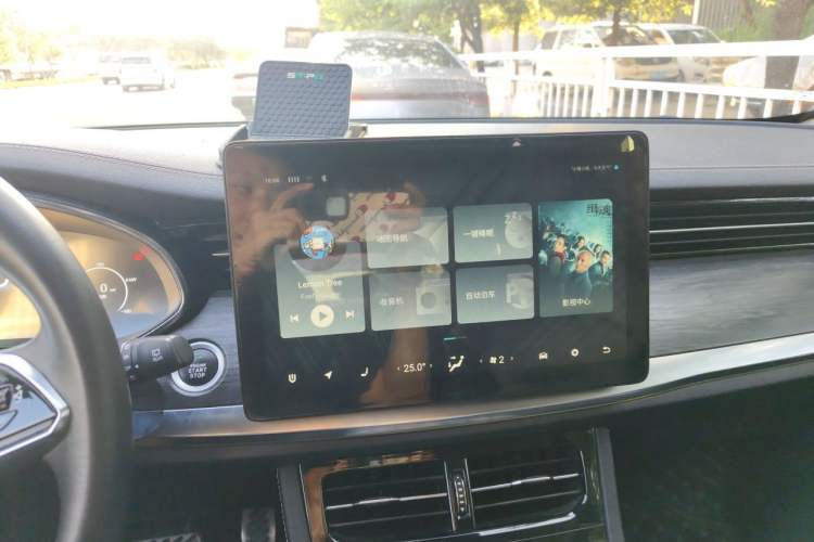 Used Skyworth ET5 2020 Mingxin Health Edition 410 km Audio And AC Panel
