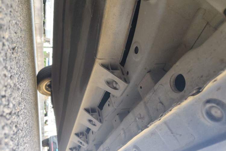 Used Skyworth ET5 2020 Mingxin Health Edition 410 km Chassis Front Left