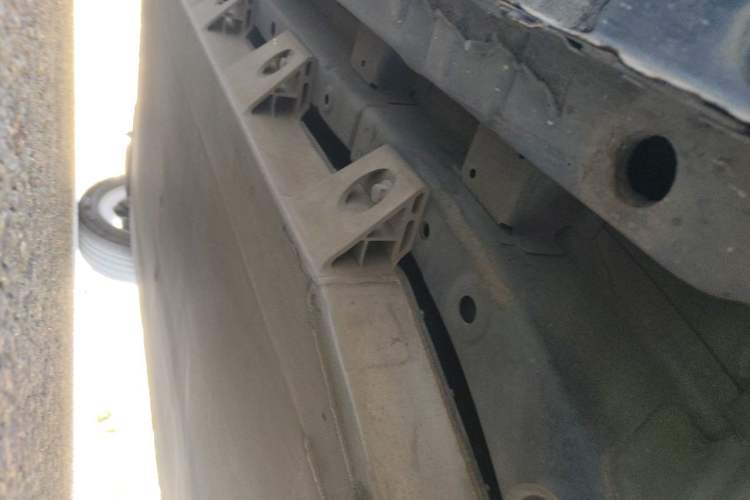 Used Skyworth ET5 2020 Mingxin Health Edition 410 km Chassis Front Right