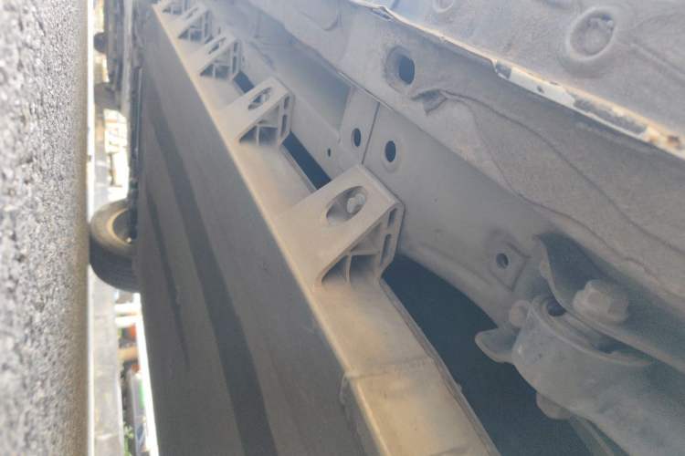 Used Skyworth ET5 2020 Mingxin Health Edition 410 km Chassis Rear Left