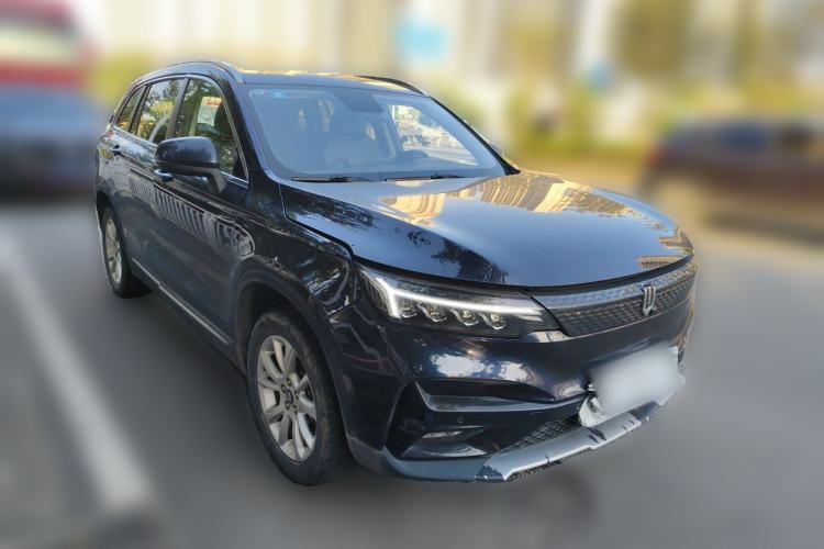 Used Skyworth ET5 2020 Mingxin Health Edition 410 km Front Right 45 Deg