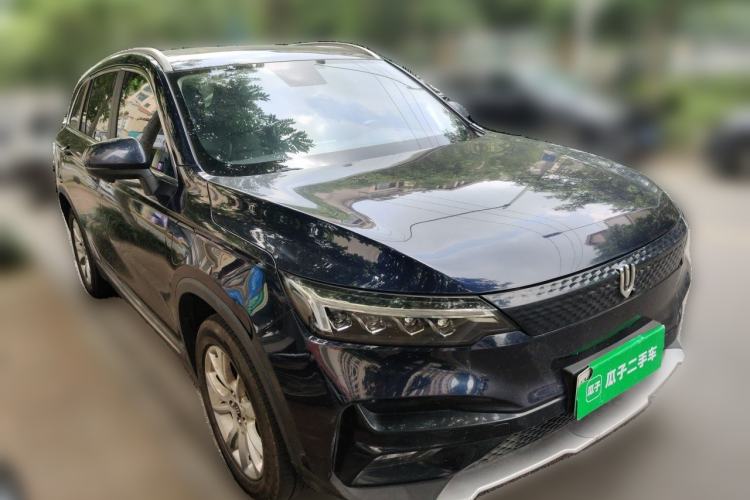 Used Skyworth ET5 2020 PureMind Smart Edition 520 km Front Right 45 Deg