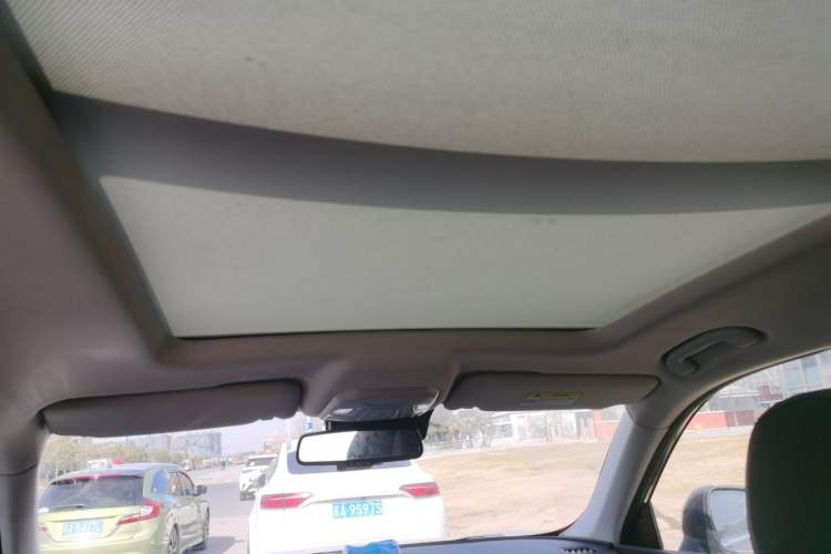 Used Skyworth ET5 2020 Smart & Integrated Version 520 km Headliner