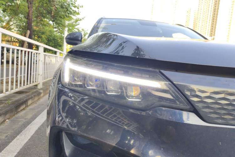 Used Skyworth ET5 2020 Mingxin Health Edition 410 km Right Front Headlight