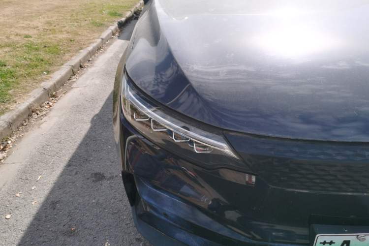 Used Skyworth ET5 2020 Smart & Integrated Version 520 km Right Front Headlight