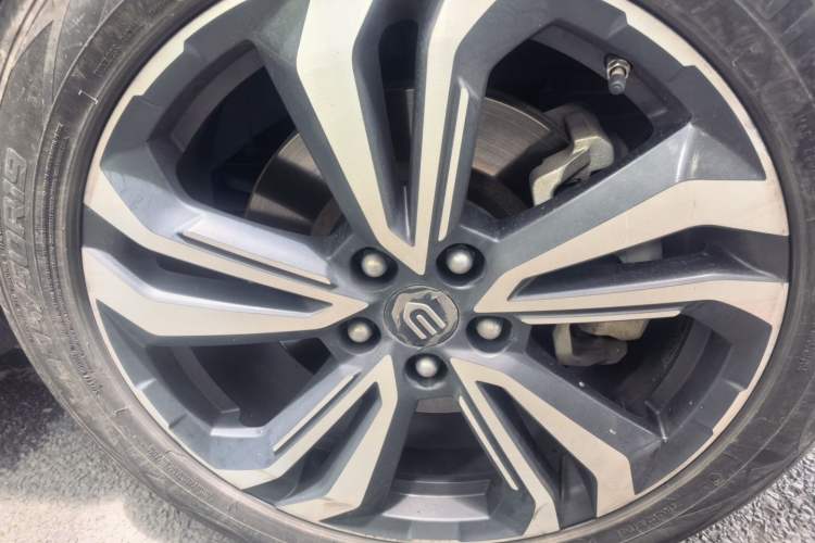 Used Skyworth ET5 2020 Smart & Integrated Version 520 km Right Front Wheel Hub