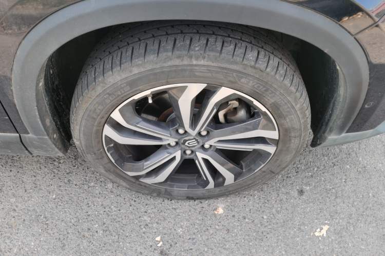 Used Skyworth ET5 2020 Smart & Integrated Version 520 km Right Front Wheel Hub