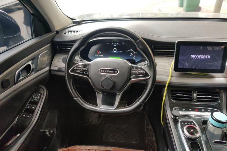 Used Skyworth ET5 2020 PureMind Smart Edition 520 km Steering Wheel