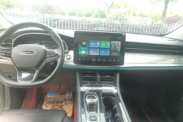 Used Skyworth ET5 2020 Smart & Integrated Version 520 km Audio And AC Panel