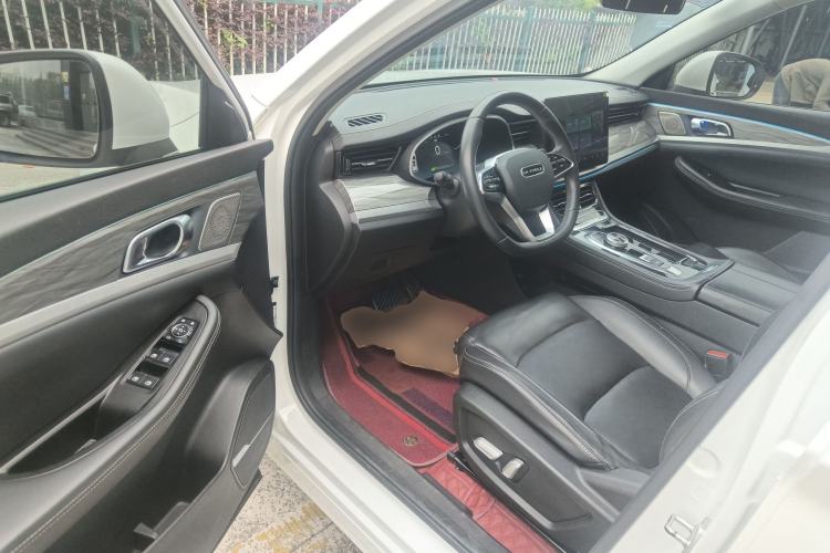 Used Skyworth ET5 2020 Smart & Integrated Version 520 km Driver Seat