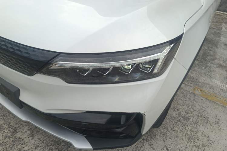 Used Skyworth ET5 2020 Smart & Integrated Version 520 km Left Front Headlight