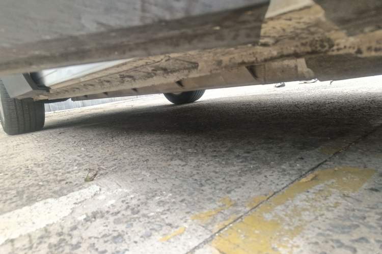 Used Skyworth ET5 2020 Smart & Integrated Version 520 km Right Side Sill