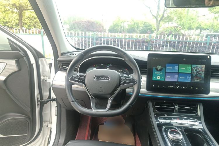 Used Skyworth ET5 2020 Smart & Integrated Version 520 km Steering Wheel