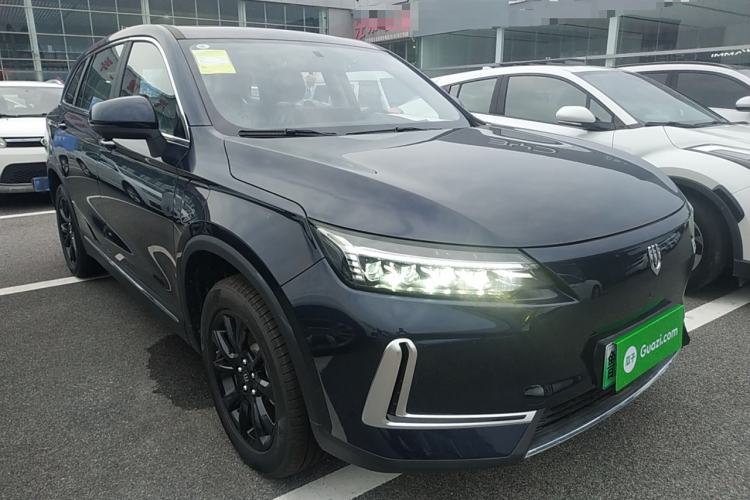 Used Skyworth EV6 2024 520 Glory Edition Front Right 45 Deg