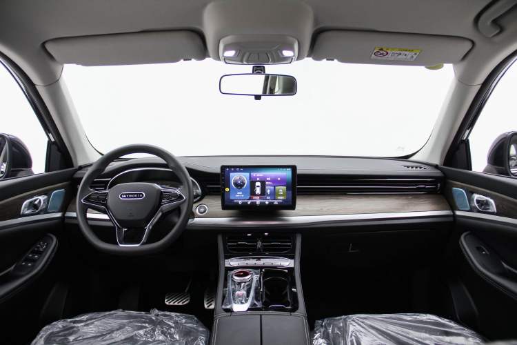 Used Skyworth EV6 2023 Ultra-Charging Edition Interior 1