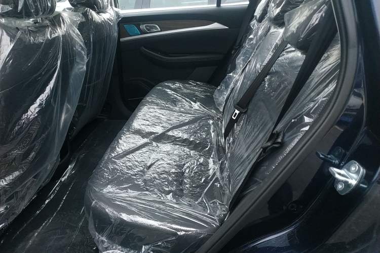 Used Skyworth EV6 2024 520 Glory Edition Left Rear Seat
