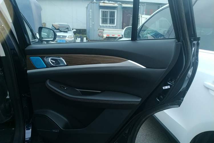 Used Skyworth EV6 2024 520 Glory Edition Right Rear Door Interior