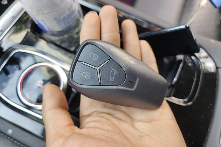 Used Skyworth EV6 2023 410 Elite Edition Vehicle Key
