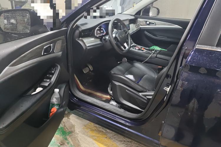Used Skyworth EV6 2021 410 Travel Edition Driver Seat