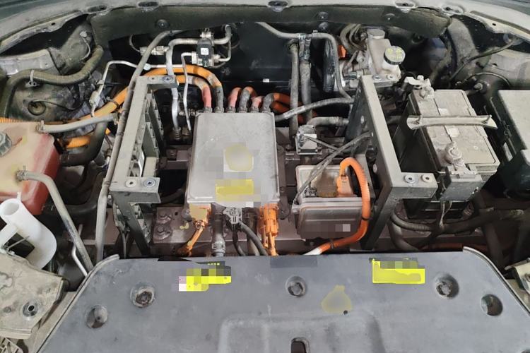 Used Skyworth EV6 2021 410 Travel Edition Engine Bay