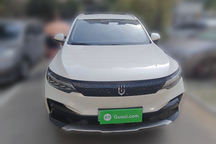 Used Skyworth EV6 2021 410 Travel Edition Exterior 1