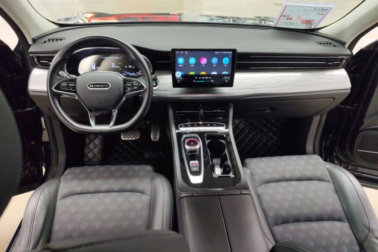 Used Skyworth EV6 2021 620 Travel Edition Center Console