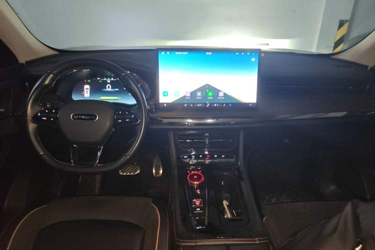 Used Skyworth EV6 2021 520 Smart Edition Center Console