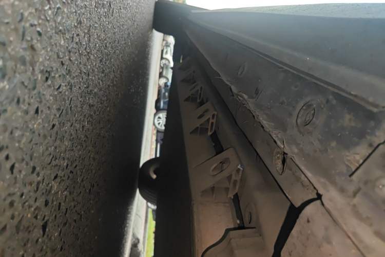 Used Skyworth EV6 2021 520 Travel Edition Chassis Front Right