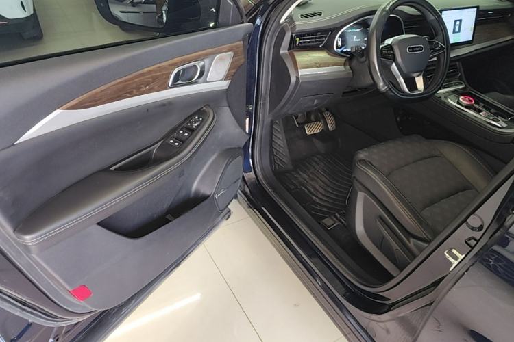 Used Skyworth EV6 2021 620 Travel Edition Driver Seat