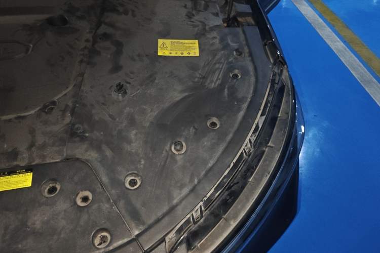 Used Skyworth EV6 2021 520 Smart Edition Engine Bay Left