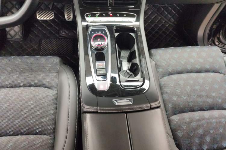 Used Skyworth EV6 2021 620 Travel Edition Gear Lever