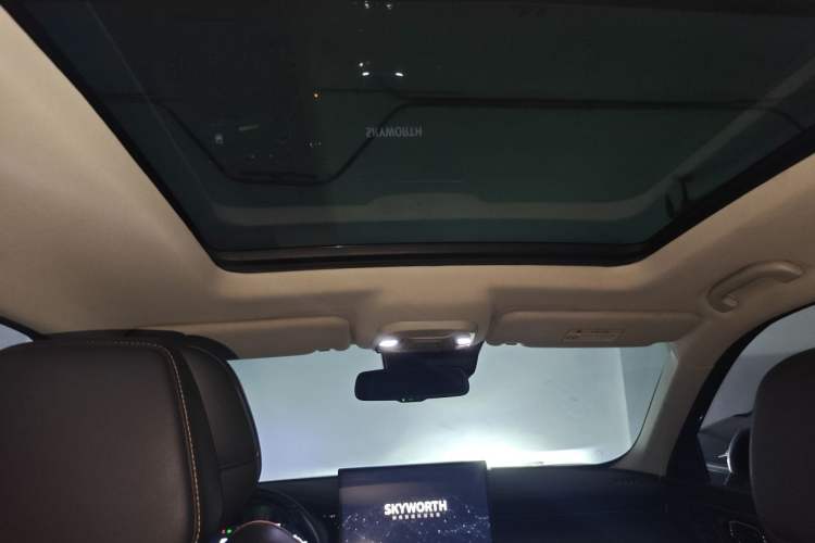 Used Skyworth EV6 2021 520 Smart Edition Headliner