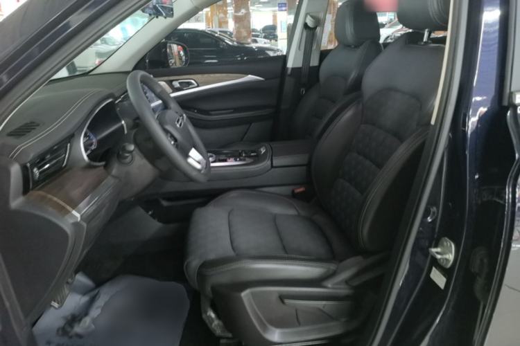 Used Skyworth EV6 2021 620 Joyful Edition Left Front Seat