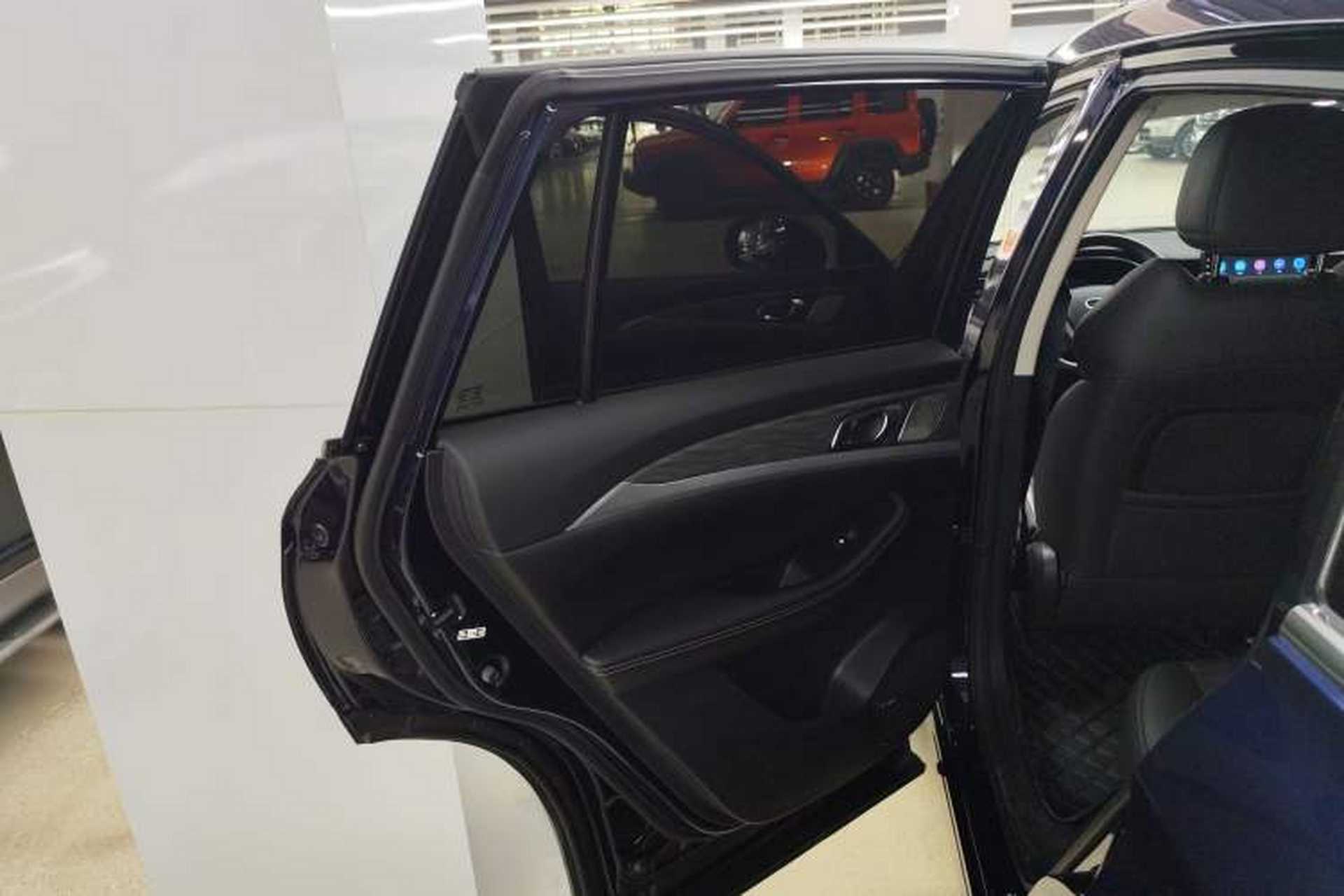 Used Skyworth EV6 2021 620 Travel Edition Left Rear Door Interior