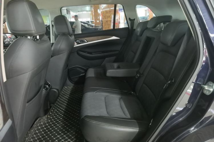 Used Skyworth EV6 2021 620 Joyful Edition Left Rear Seat