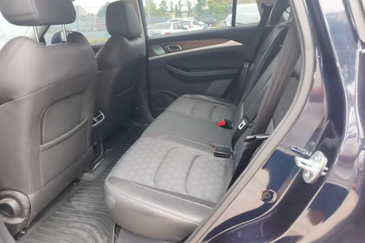 Used Skyworth EV6 2021 620 Travel Edition Left Rear Seat