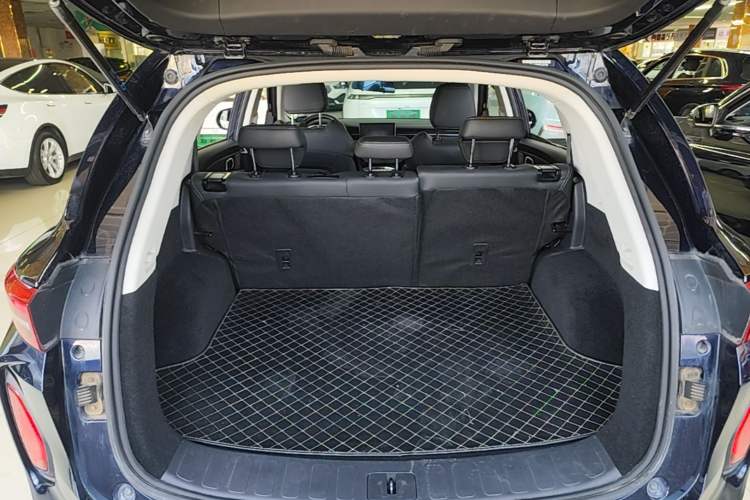 Used Skyworth EV6 2021 620 Travel Edition Trunk