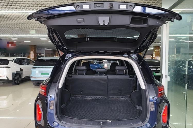 Used Skyworth EV6 2021 620 Travel Edition Trunk