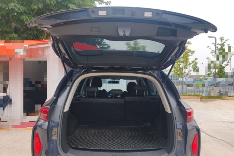 Used Skyworth EV6 2021 620 Travel Edition Trunk