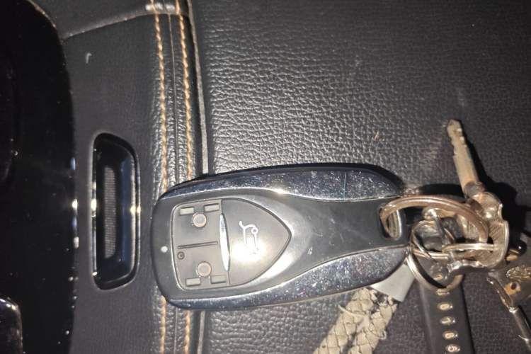 Used Skyworth EV6 2021 520 Smart Edition Vehicle Key