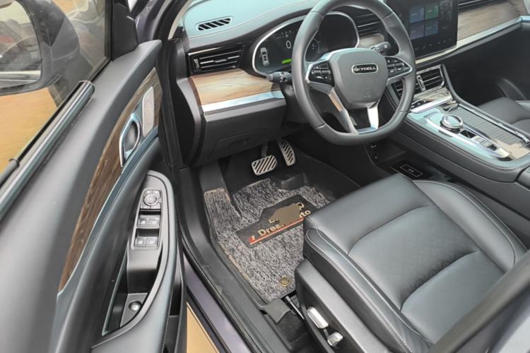 Used Skyworth EV6 2021 520 Standard Edition Driver Seat