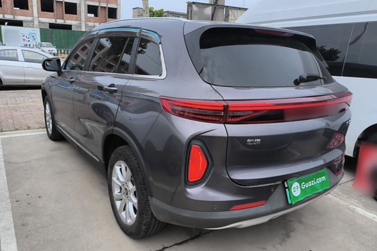 Used Skyworth EV6 2021 520 Standard Edition Exterior 2