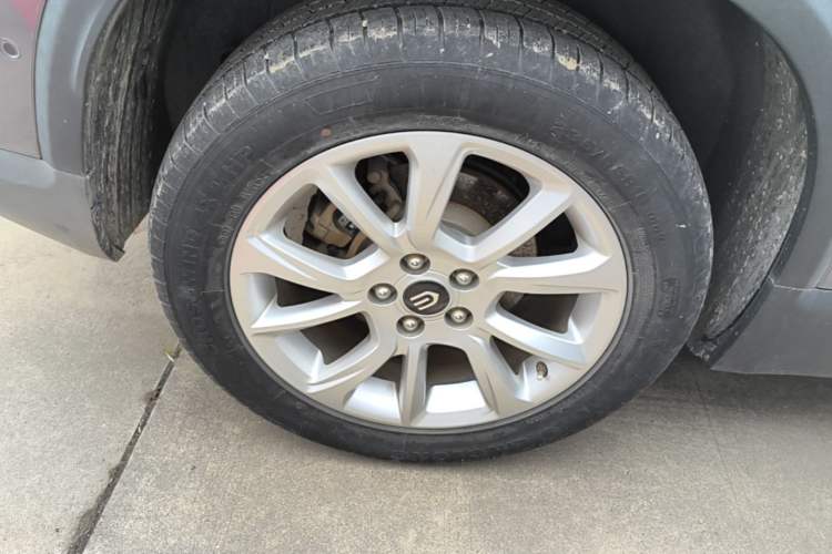 Used Skyworth EV6 2021 520 Standard Edition Right Rear Wheel Hub