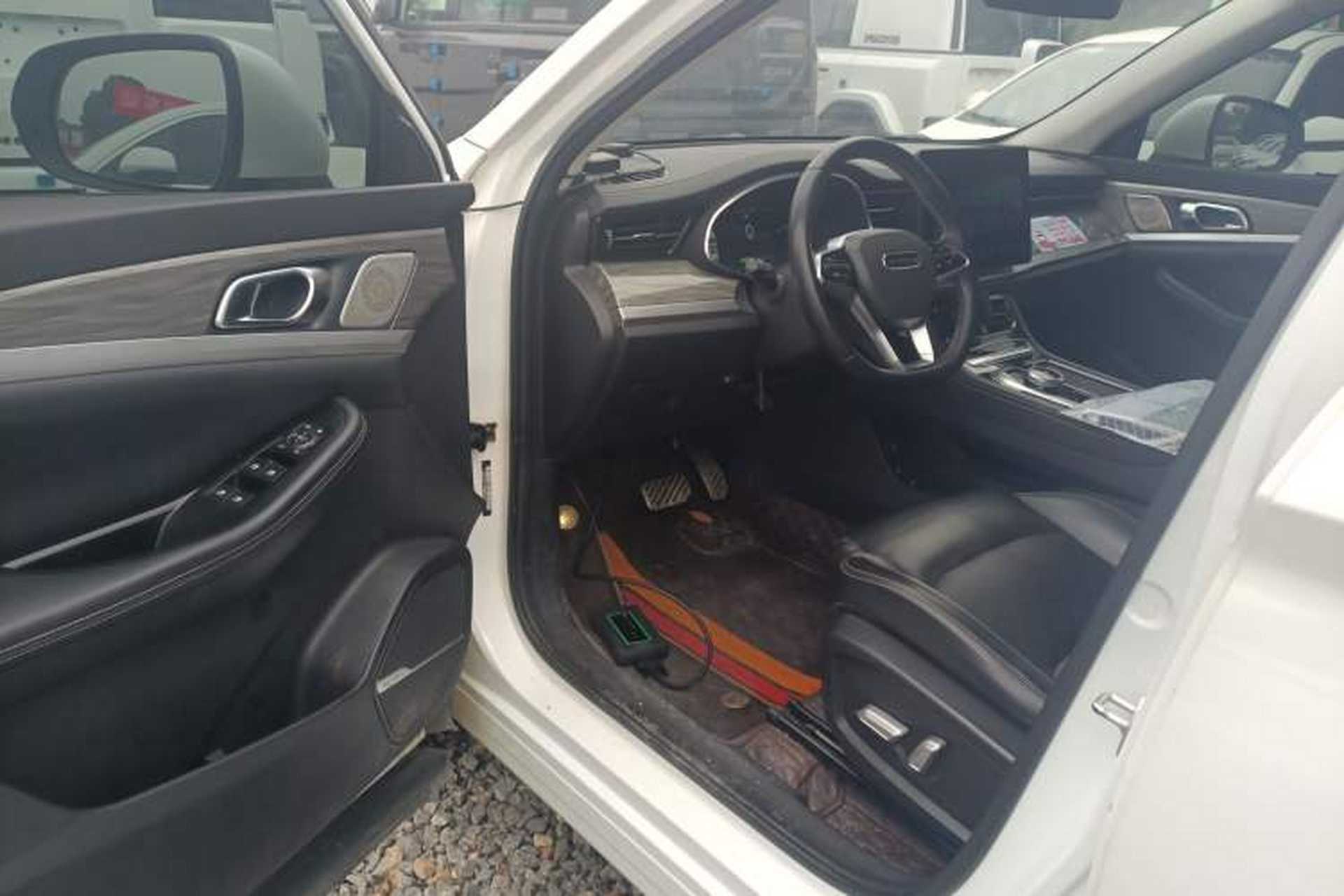 Used Skyworth EV6 2021 520 Standard Edition Driver Seat