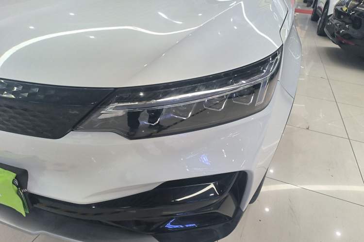 Used Skyworth EV6 2021 410 Travel Edition Left Front Headlight
