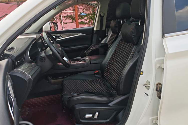 Used Skyworth EV6 2021 520 Standard Edition Left Front Seat