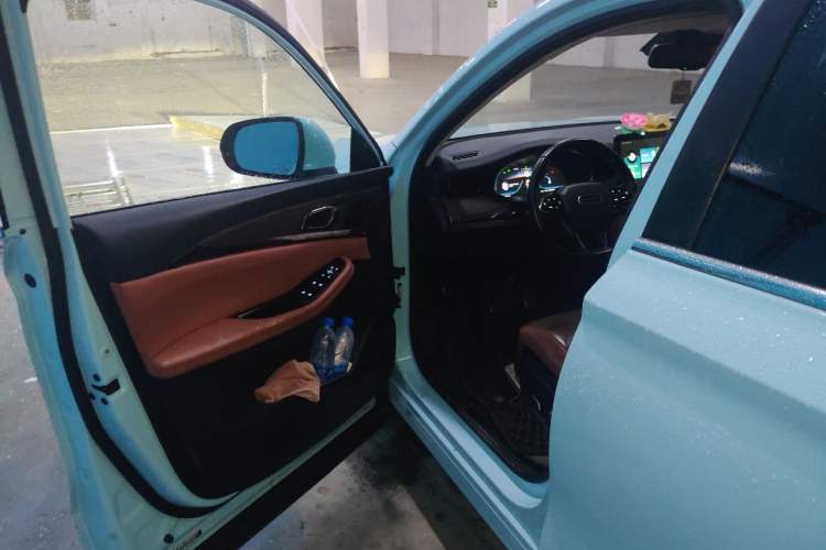 Used Skyworth EV6 2022 620 Smart Edition Driver Seat