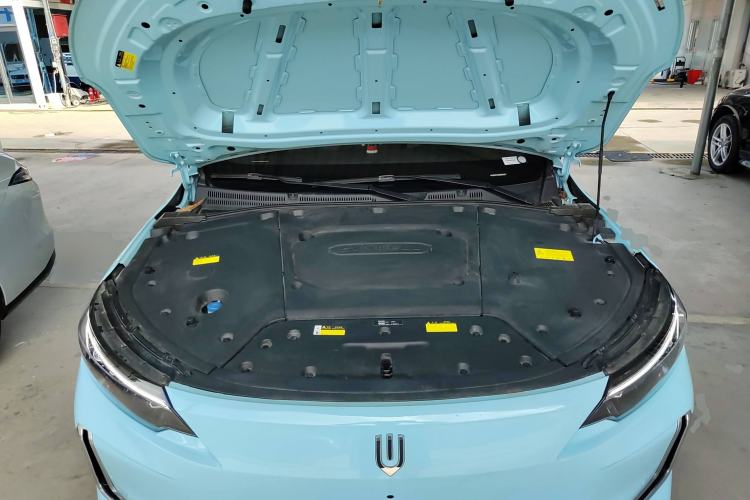 Used Skyworth EV6 2022 620 Smart Edition Engine Bay