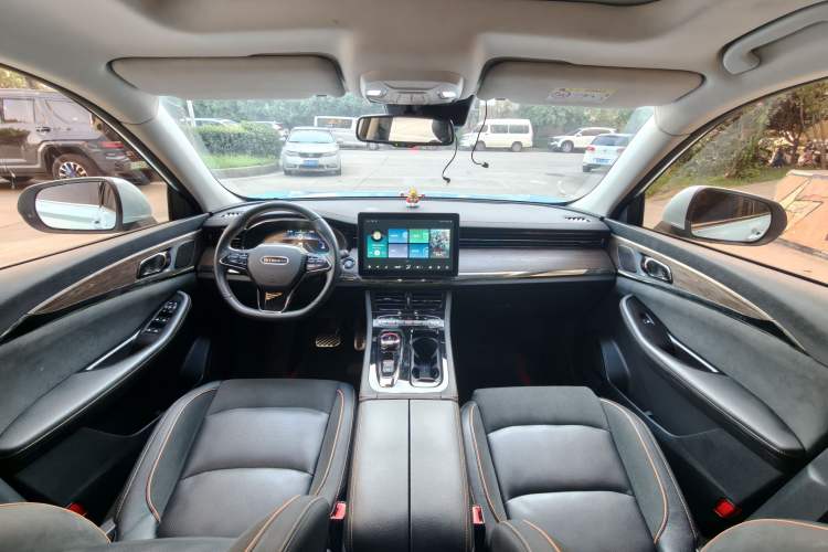 Used Skyworth EV6 2022 620 Smart Edition Interior 6