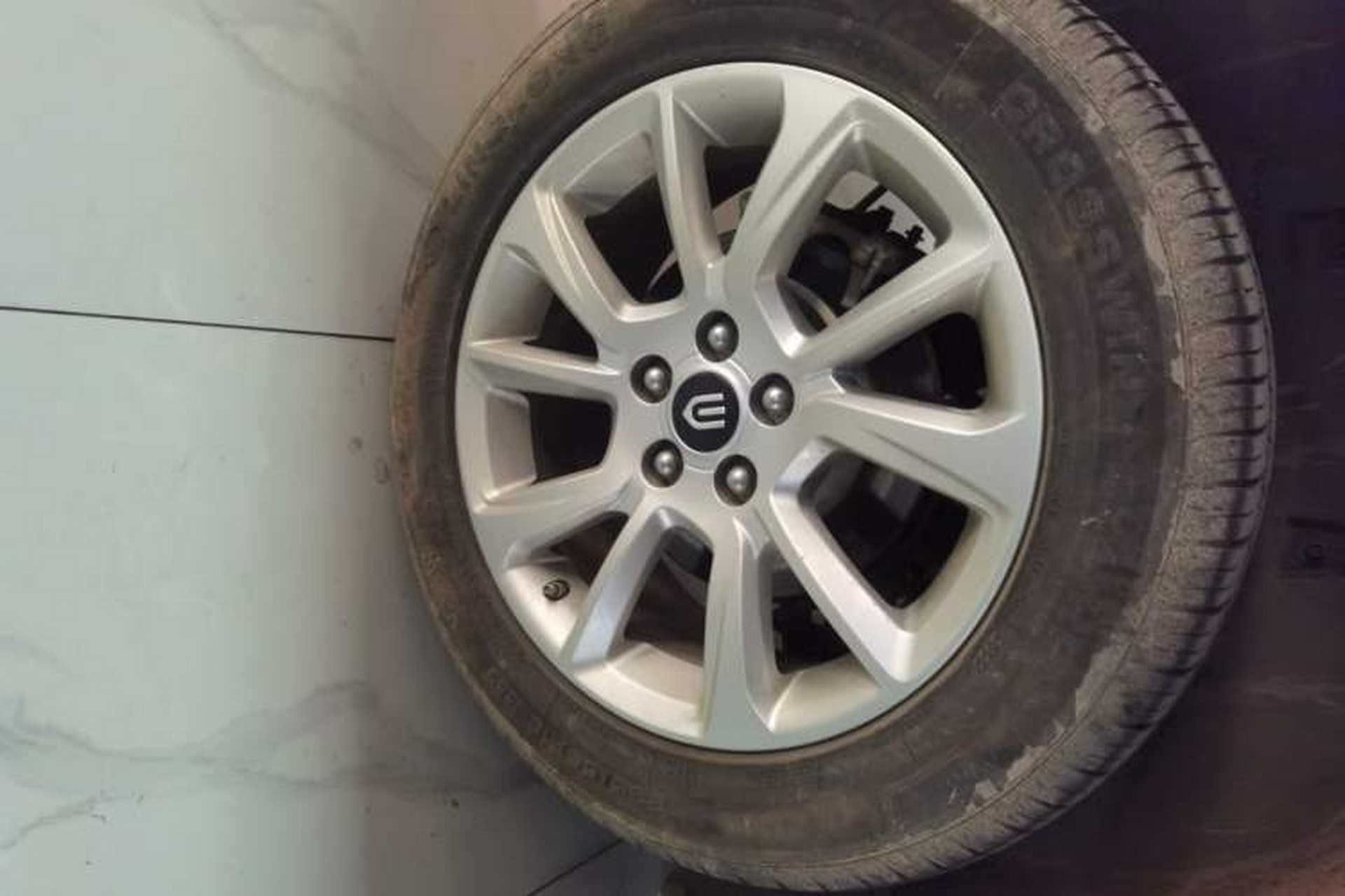 Used Skyworth EV6 2022 620 Travel Edition Right Rear Wheel Hub